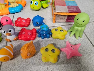 Lote Juguetes Baño Bebé Animales y Estrellas