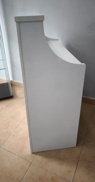 Mostrador blanco para negocios