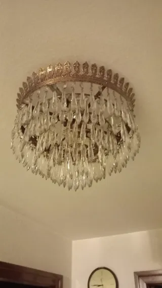 Lámpara de techo colgante de cristal y metal