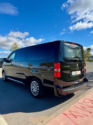 Peugeot Traveller 9 Plazas