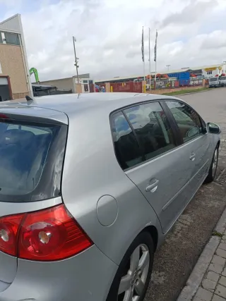Volkswagen Golf 2007