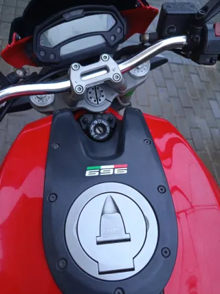 Ducati Monster 696 , 2008