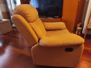 Sillón relax beige semi-nuevo