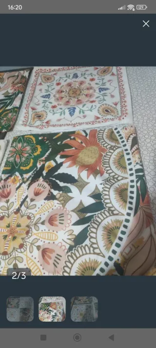 Cojines Naranja y Blanco