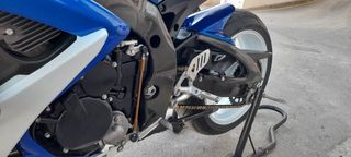 Suzuki GSXR 600 Azul y Blanca