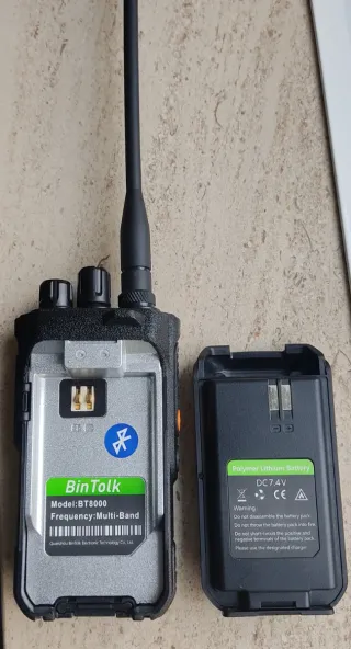 Radio Walkie Talkie FM BinTolk BT8000 bluetooth