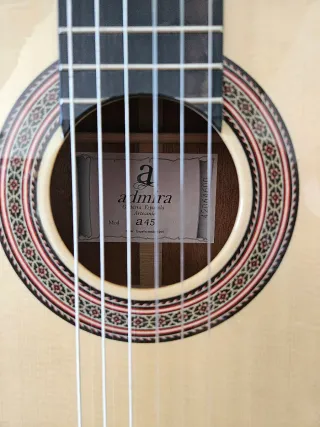 Guitarra Admira A45 Artesanía