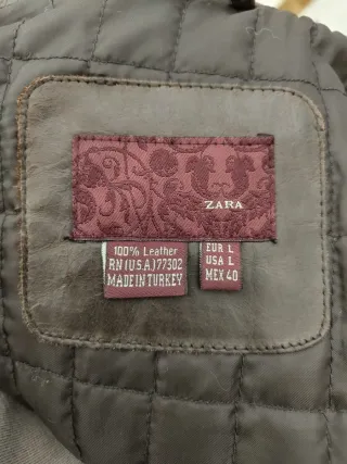 Chaqueta de cuero marrón