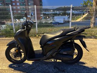 Honda Sh125i Sport Negra