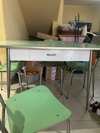 Set tavolo e sedie vintage formica verde