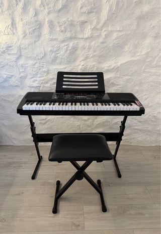 Teclado RockJam con soporte y banqueta