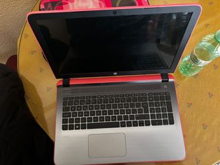 HP Pavilion 15-ab106ns - Portátil Averiado