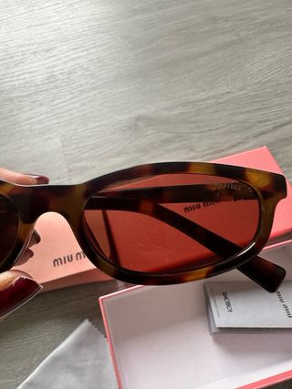 Gafas de sol Miu Miu Tortoise