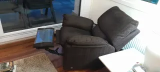 Butaca reclinable eléctrica marrón