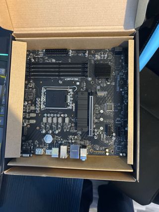 Placa Base MSI PRO B760M-P Intel