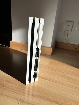 Ps4 Pro 1TB Sony Multicolor