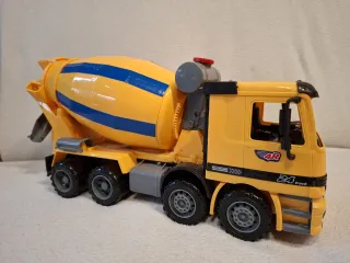 Camión Hormigonera de Juguete