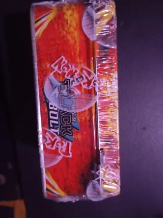 Caja metálica Pokémon