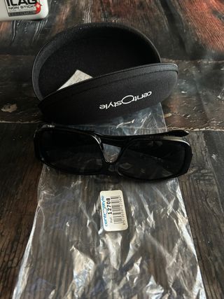 Gafas de sol CentrOstyle negras sin estrenar