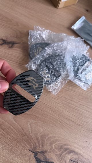 Embellecedor carbono FR