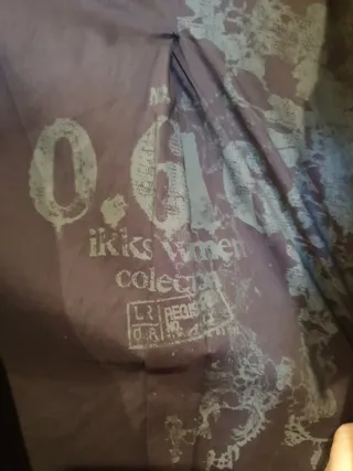 Gabardina negra IKKS