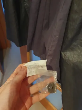 Gabardina negra IKKS