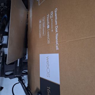 LG QNED 65"4K UHD Smart TV seminueva