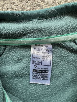 Lote 4 prendas Decathlon: 2 polares y 2 térmicas