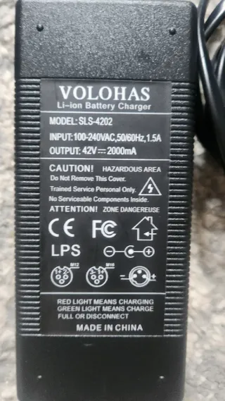 Carregador Bateria Li-ion 42V 2A VOLOHAS