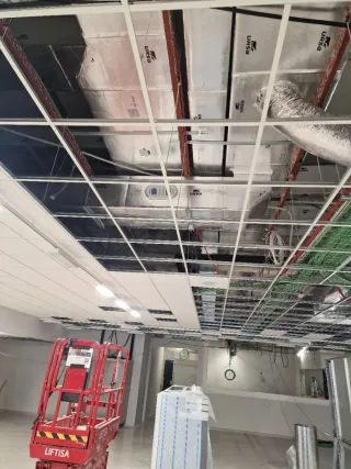 Montador de conductos con experiencia