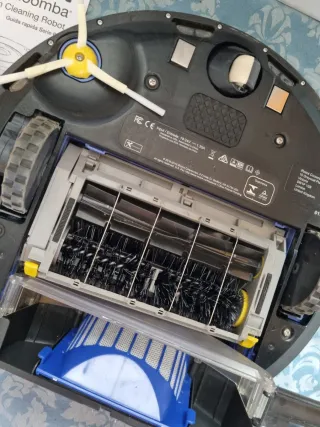 Robot aspirapolvere Roomba 615