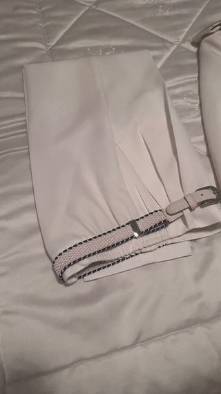 Trajes de comunión blancos y dorados Almirante