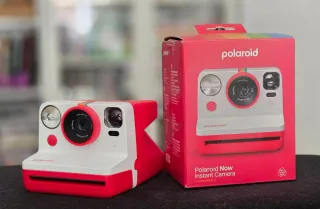 Cámara Instantánea Polaroid Now Gen 2 Roja