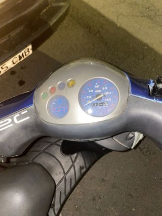 Moto Scooter 49cc Automática