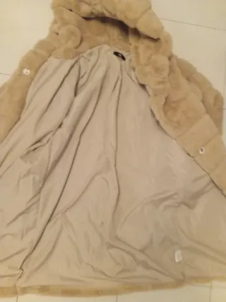 Abrigo de pelo beige talla única