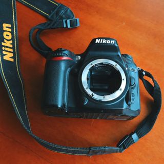 Cuerpo Nikon D7200 con 7206 disparos