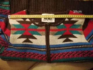 Rebeca Peace + Love T42