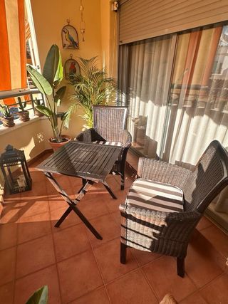 URGE Conjunto terraza: 2 sillones y mesa