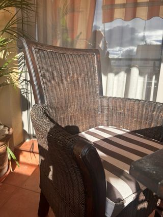 URGE Conjunto terraza: 2 sillones y mesa