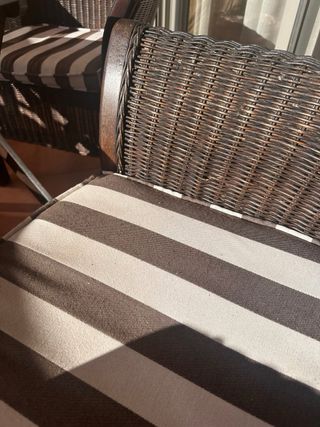 URGE Conjunto terraza: 2 sillones y mesa