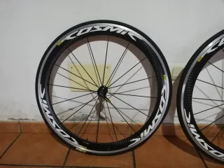 Ruedas Mavic Cosmic Carbon