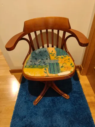 Silla giratoria Thonet