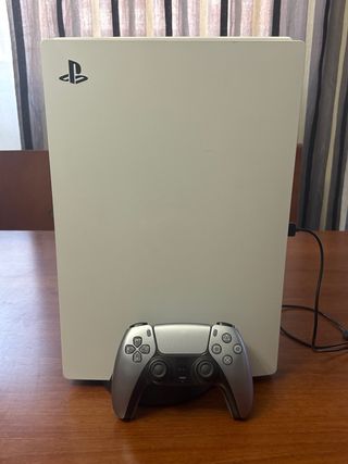 Playstation 5 con Mando en su caja original