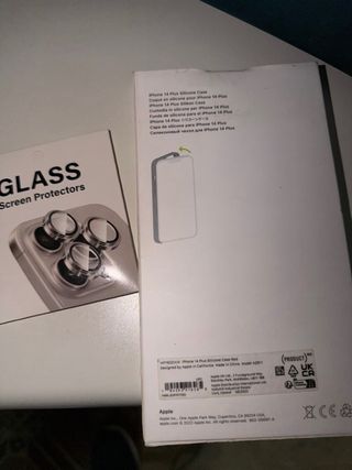 Funda Apple iPhone 14 Plus MagSafe Roja