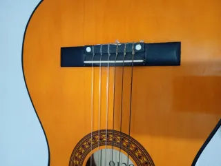Guitarra Clásica Rocío 25€ como regalo