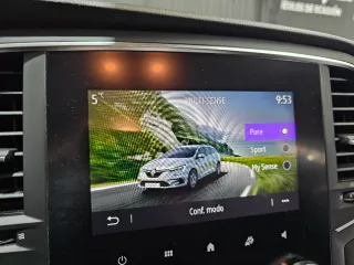 Renault Megane ETECH PLUG IN HYBRID