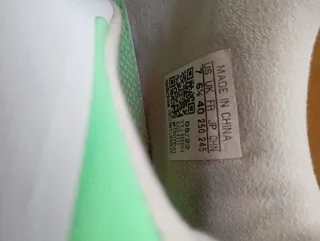 Zapatillas Adidas Blancas y Verdes