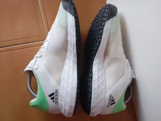 Zapatillas Adidas Blancas y Verdes