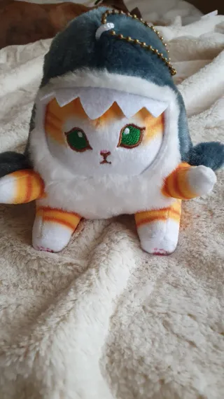 Llavero Peluche Mofusand Tiburón Gato