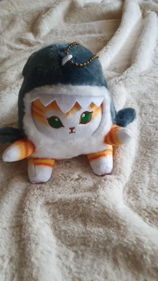 Llavero Peluche Mofusand Tiburón Gato